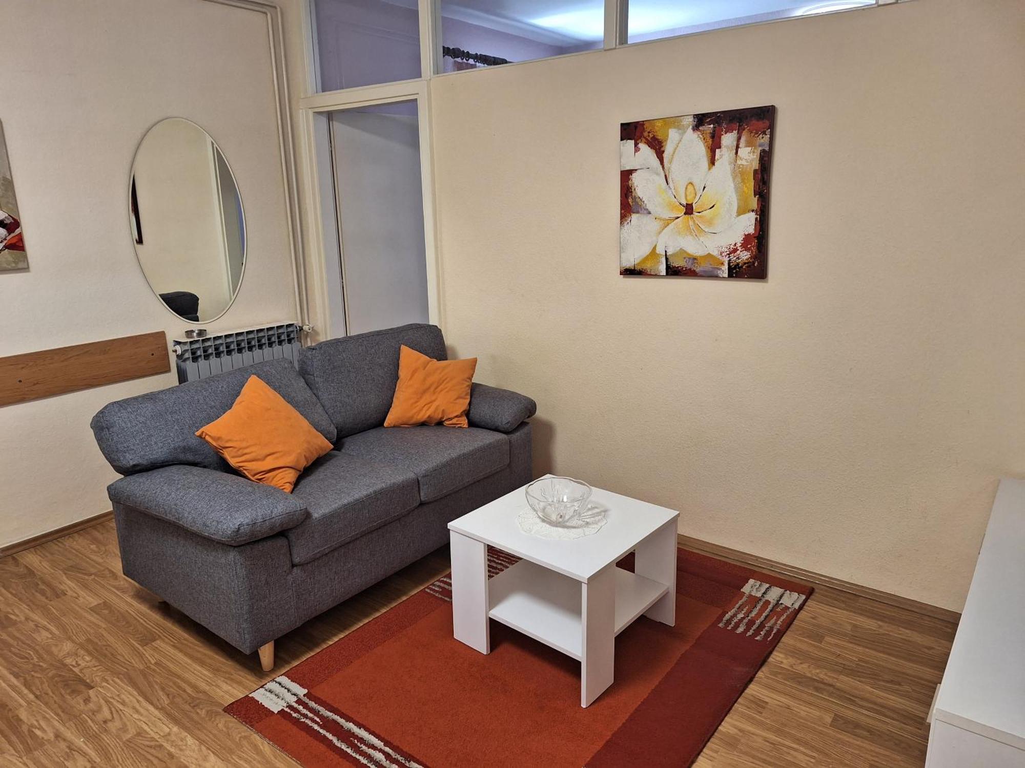 Apartments Gojka Miocevic Biograd Na Moru Exterior photo